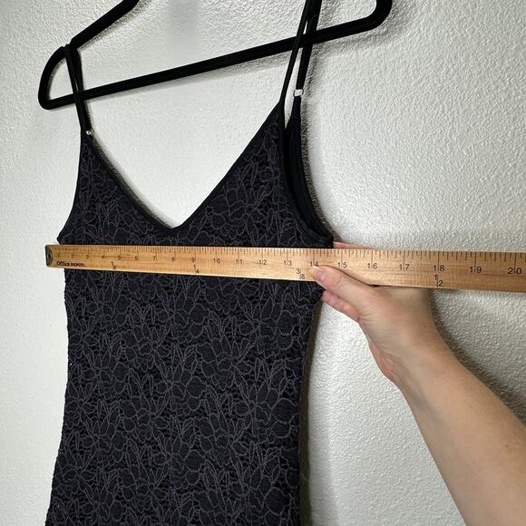 Milo Black & Deep Purple Lace Floral Crochet VNeck Strappy Maxi Dress P - Picture 10 of 12